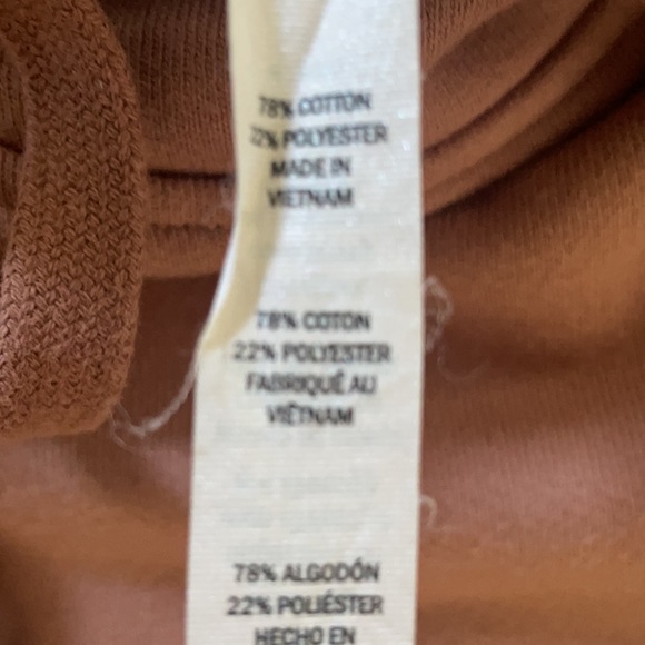 Alo Yoga Peak Hoodie - Picture 8 of 16